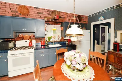 10 Ackerman Avenue, Emerson, NJ 07630 - Photo 8