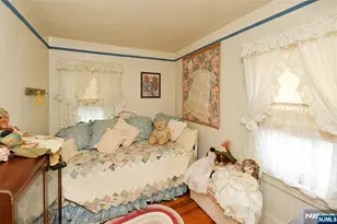 10 Ackerman Ave, Emerson, NJ 07630 - Photo 16