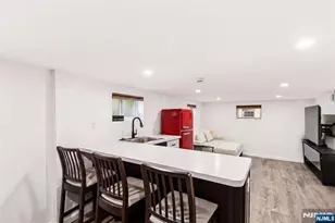 24 Anderson Ave, Bergenfield, NJ 07621 - Photo 20