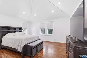 24 Anderson Ave, Bergenfield, NJ 07621 - Photo 12