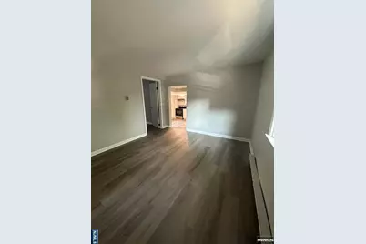 229-233 Park 10 #10, East Rutherford, NJ 07073 - Photo 10