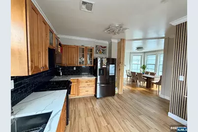 39 Pangborn Place, Hackensack, NJ 07601 - Photo 10