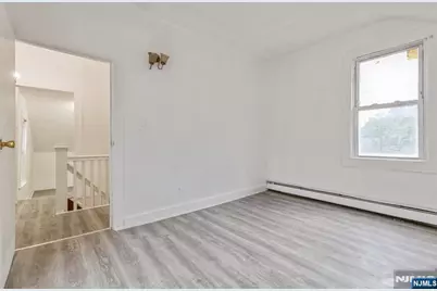 66 Belmont Avenue, Paterson, NJ 07522 - Photo 16