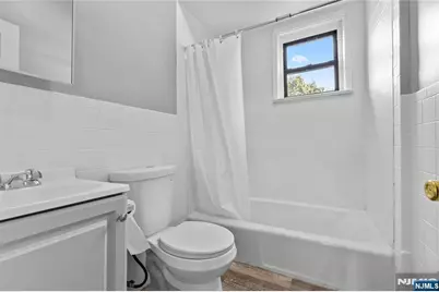 9 Monroe Street, Passaic, NJ 07055 - Photo 16