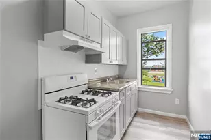 9 Monroe Street 6, Passaic, NJ 07055 - Photo 4