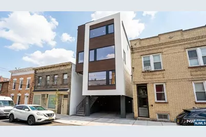 114 69th Street 2 #2, Guttenberg, NJ 07093 - Photo 1