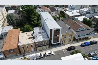 114 69th Street 2 #2, Guttenberg, NJ 07093 - Photo 2