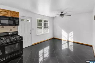 69 4th St, Paterson, NJ 07522 - Photo 6