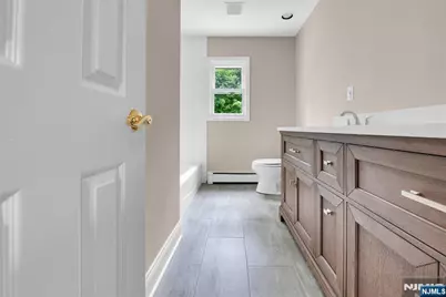 8 Cedar Lane, Roseland, NJ 07068 - Photo 28