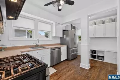 38 Shadyside Avenue, Dumont, NJ 07628 - Photo 10