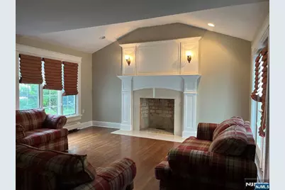 839 Hennigar Place, Oradell, NJ 07649 - Photo 2