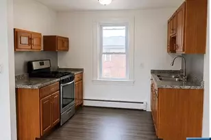 508 Lowe Ave, Ridgefield, NJ 07657 - Photo 2