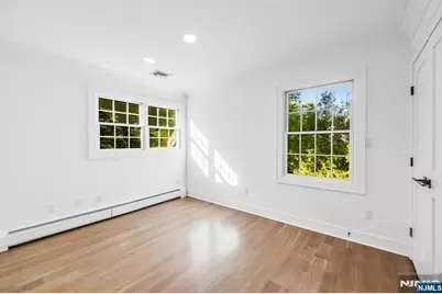 63 Park Avenue, Wyckoff Township, NJ 07481 - Photo 32
