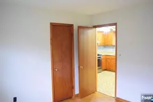 397 Hickory St, Kearny, NJ 07032 - Photo 10