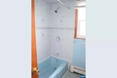 397 Hickory Street, Kearny, NJ 07032 - Photo 4