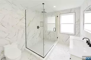 49 Center St, Clifton, NJ 07011 - Photo 16