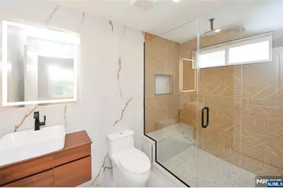 49 Center Street, Clifton, NJ 07011 - Photo 18