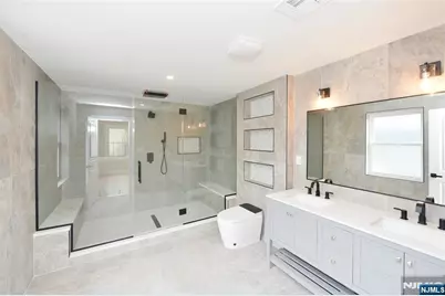 49 Center Street, Clifton, NJ 07011 - Photo 22