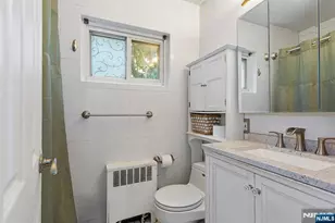237 Johnson Ave P6, Hackensack, NJ 07601 - Photo 12