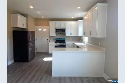 182 Chestnut Street, Nutley, NJ 07110 - Photo 6