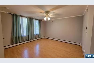 426 Grace Avenue 1st Floor #1st floor, Garfield, NJ 07026 - Photo 4