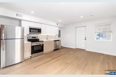 30 Franklin Place 1 #1, Rutherford, NJ 07070 - Photo 6