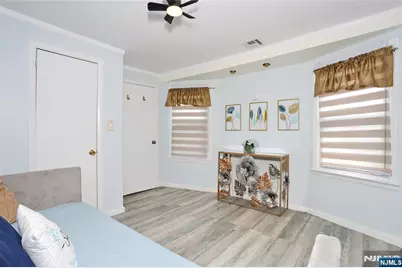 242 Central Avenue, Hawthorne, NJ 07506 - Photo 14