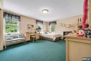 1106 Emerson Ave, Teaneck Township, NJ 07666 - Photo 16