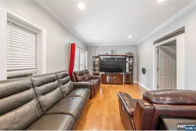 300-302 Ridge Street, Newark, NJ 07104 - Photo 4