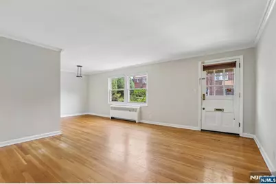 2199 Center Avenue B #B, Fort Lee, NJ 07024 - Photo 6