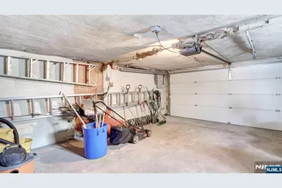 25 Woodland Avenue, West Orange Township, NJ 07052 - Photo 26