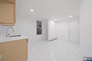 80 Wayne Ave, Paterson, NJ 07522 - Photo 10