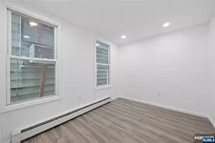80 Wayne Ave, Paterson, NJ 07522 - Photo 8