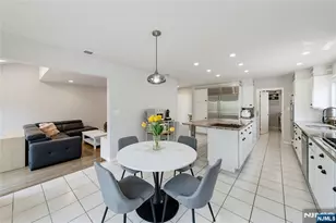 15 Hudson Terrace, Englewood Cliffs, NJ 07632 - Photo 12