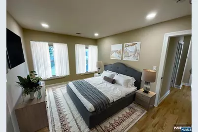 340 Watson Avenue, Lyndhurst Township, NJ 07071 - Photo 32