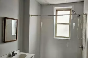 194 Davis Ave 51, Kearny, NJ 07032 - Photo 2