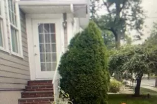 559 Kipp Street 2, Teaneck Township, NJ 07666 - Photo 2