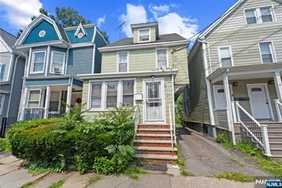 27 Cummings Street, Irvington, NJ 07111 - Photo 2