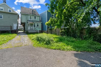 27 Cummings Street, Irvington, NJ 07111 - Photo 10