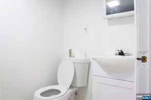 302 10th St, Newark, NJ 07107 - Photo 12
