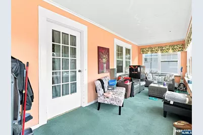 66 Ross Avenue, Hackensack, NJ 07601 - Photo 26