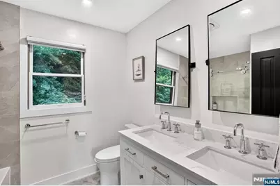 10 Lancaster Court, Cresskill, NJ 07626 - Photo 22
