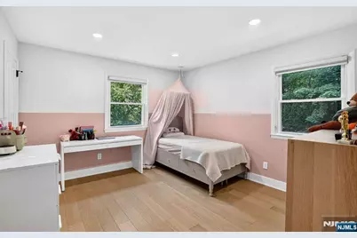 10 Lancaster Court, Cresskill, NJ 07626 - Photo 20