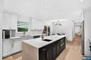 10 Lancaster Ct, Cresskill, NJ 07626 - Photo 6