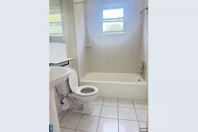 296 Berkeley Avenue, Bloomfield, NJ 07003 - Photo 2