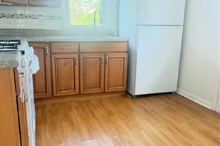 296 Berkeley Ave, Bloomfield, NJ 07003 - Photo 4