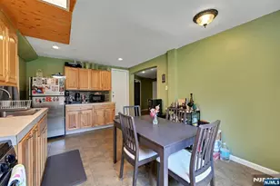 340 Graphic, New Milford, NJ 07646 - Photo 36