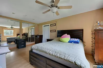 340 Graphic, New Milford, NJ 07646 - Photo 38