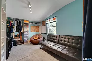 340 Graphic, New Milford, NJ 07646 - Photo 24