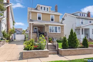 18 Newell Pl, North Arlington, NJ 07031 - Photo 1